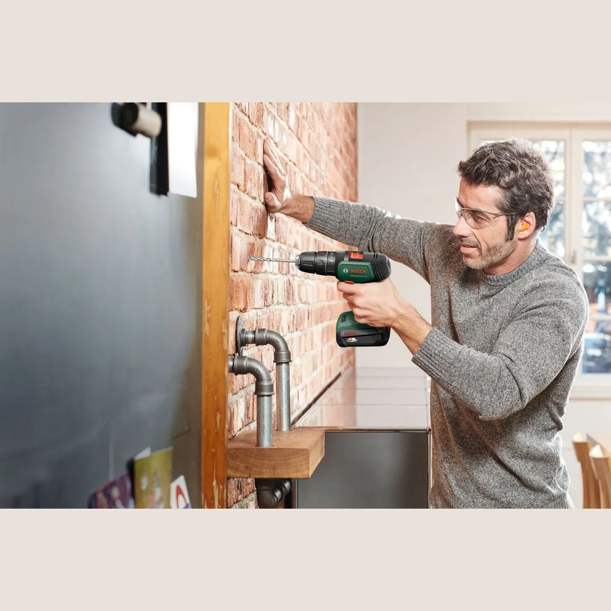Bosch Home & Garden UniversalImpact 18V, 1450 U/min, 34 Nm, Akku-Schlagbohrschrauber Set 5