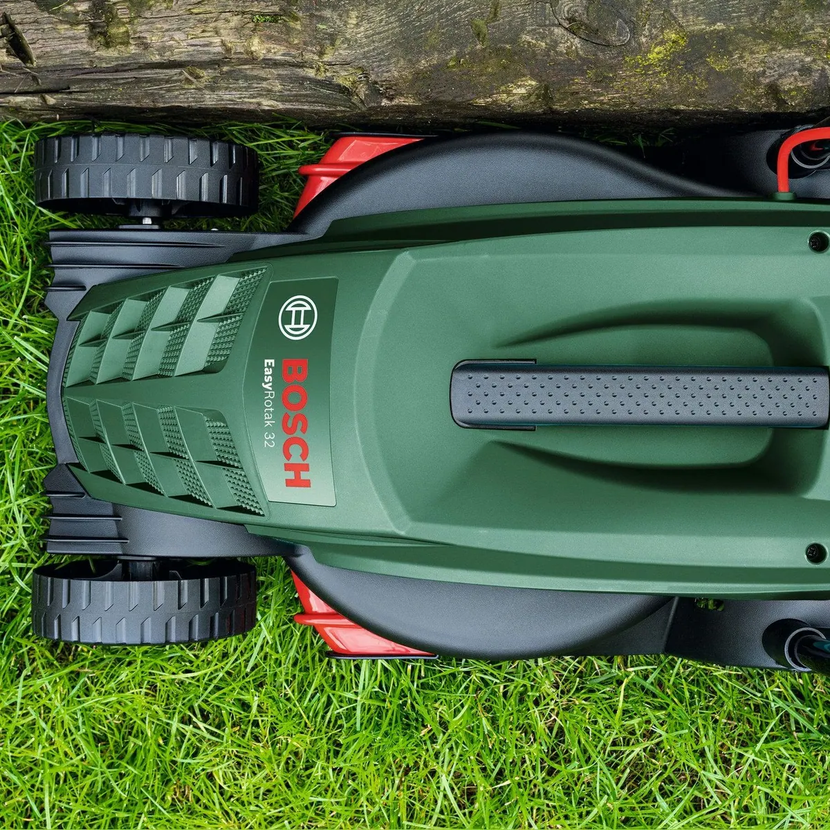 Bosch Home & Garden EasyRotak 32-215, 32 cm Schnittbreite, kraftvoll und handlich 5