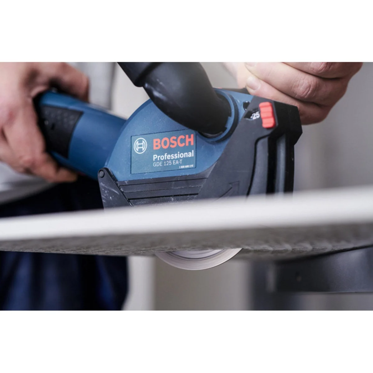 Bosch Professional Combo Kit 18 Volt, vielseitiges Werkzeug-Set für Profis 2