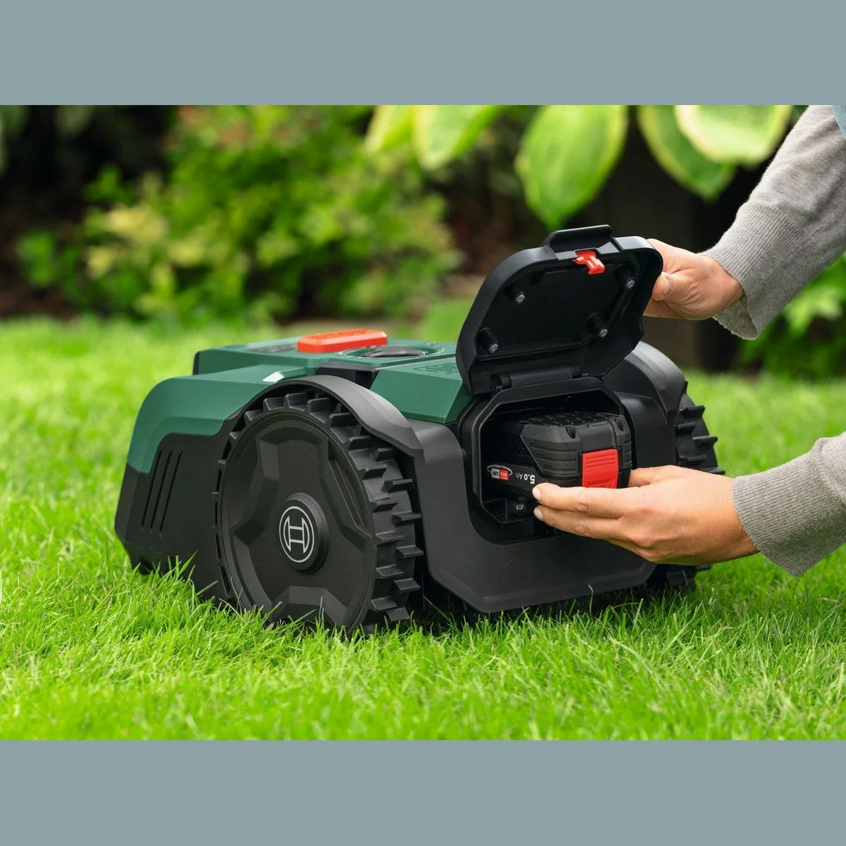 Bosch Home & Garden Rasenmähroboter VISIMOW18V-200, für Flächen bis 200 m², inkl. Akku und Ladegerät 4