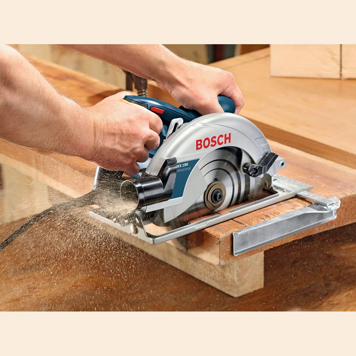 Bosch Professional GKS 190 Handkreissäge, 1400 W, präzise Schnitte 3