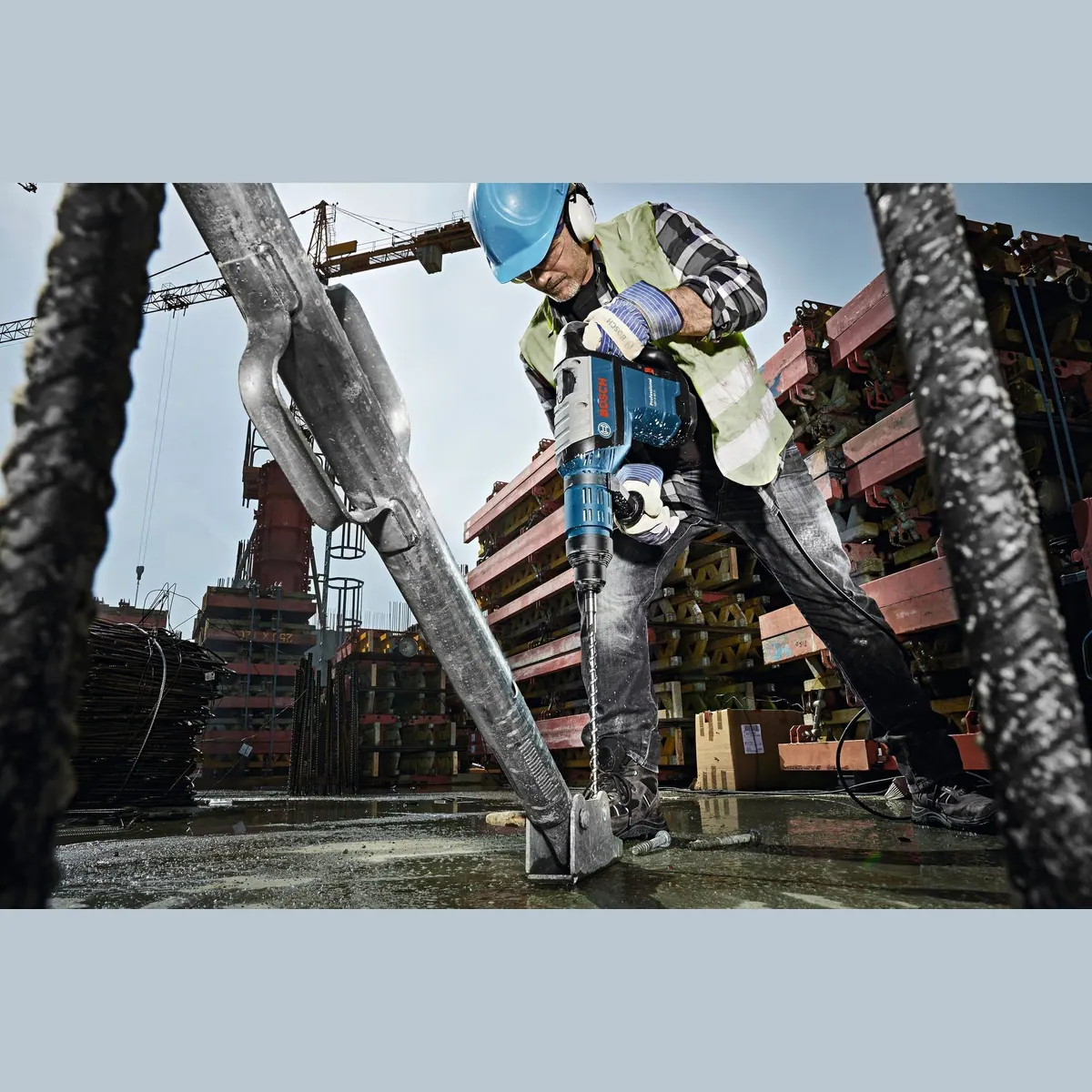 Bosch Professional GBH 8-45 D, kraftvoller Bohrhammer mit SDS max, 12,5 Joule Schlagenergie 4
