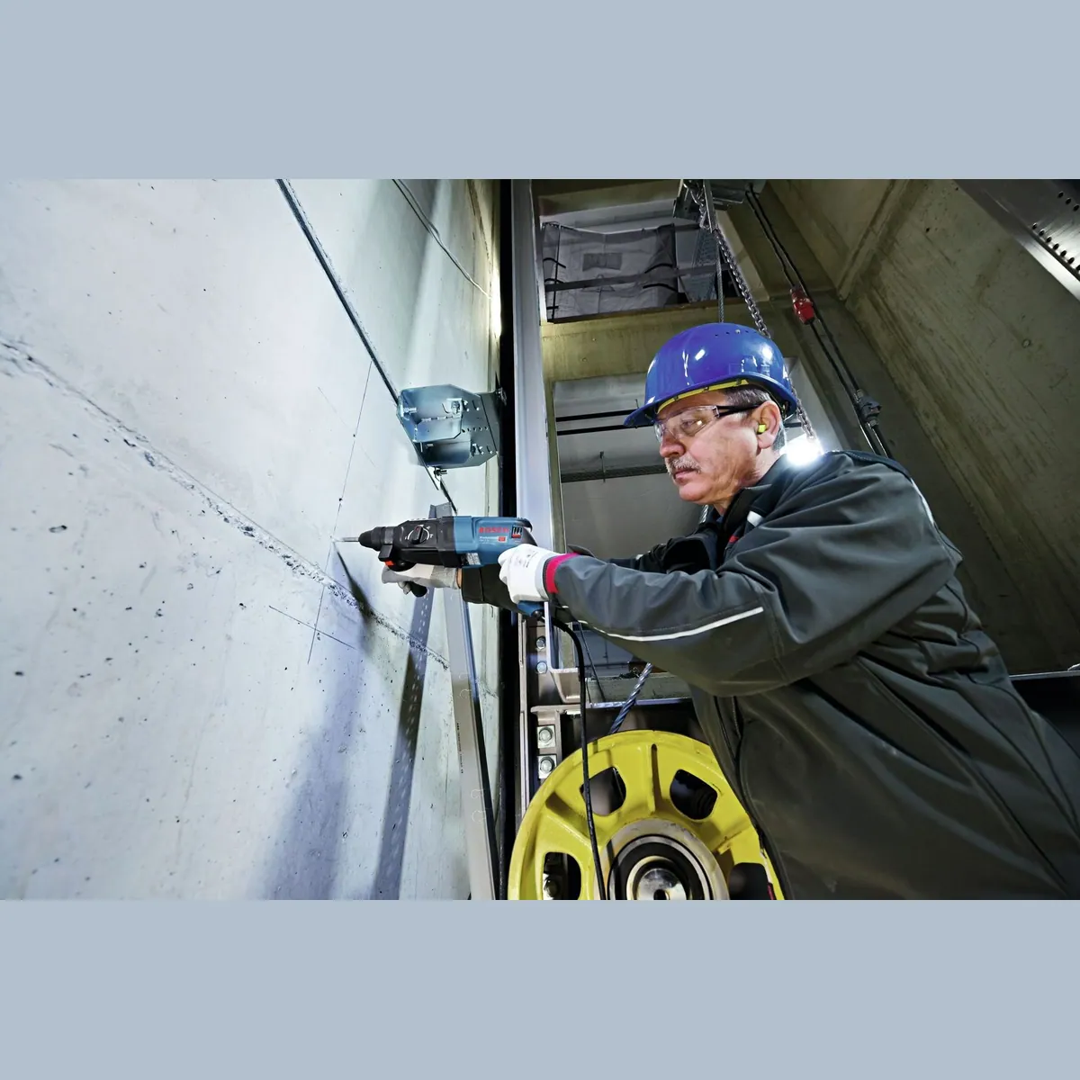 Bosch Professional Bohrhammer GBH 2-26, 830 W, SDS plus - im L-Case 3