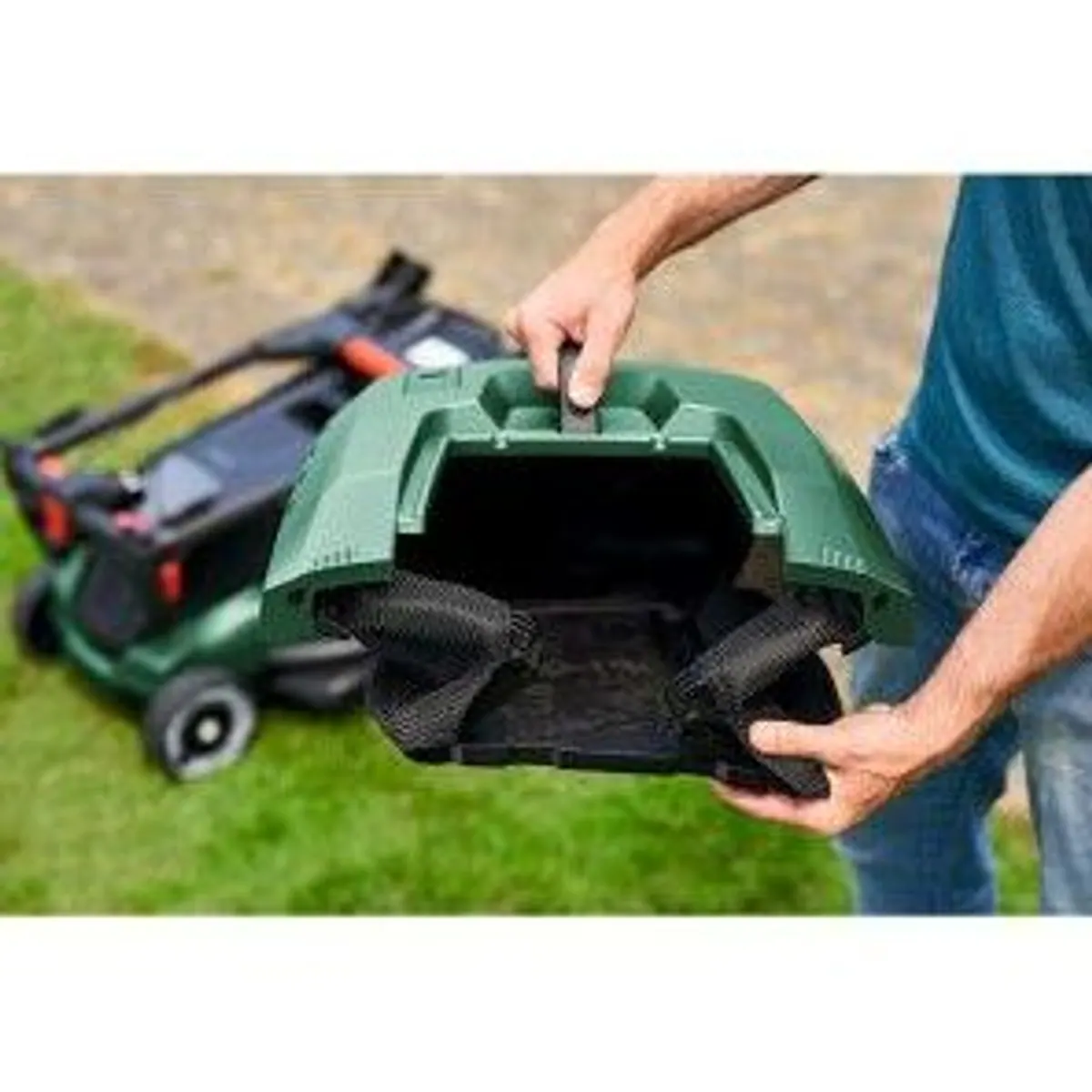 Bosch Advanced Rotak 750 ProSilence, leistungsstark, leise, ergonomisch 2