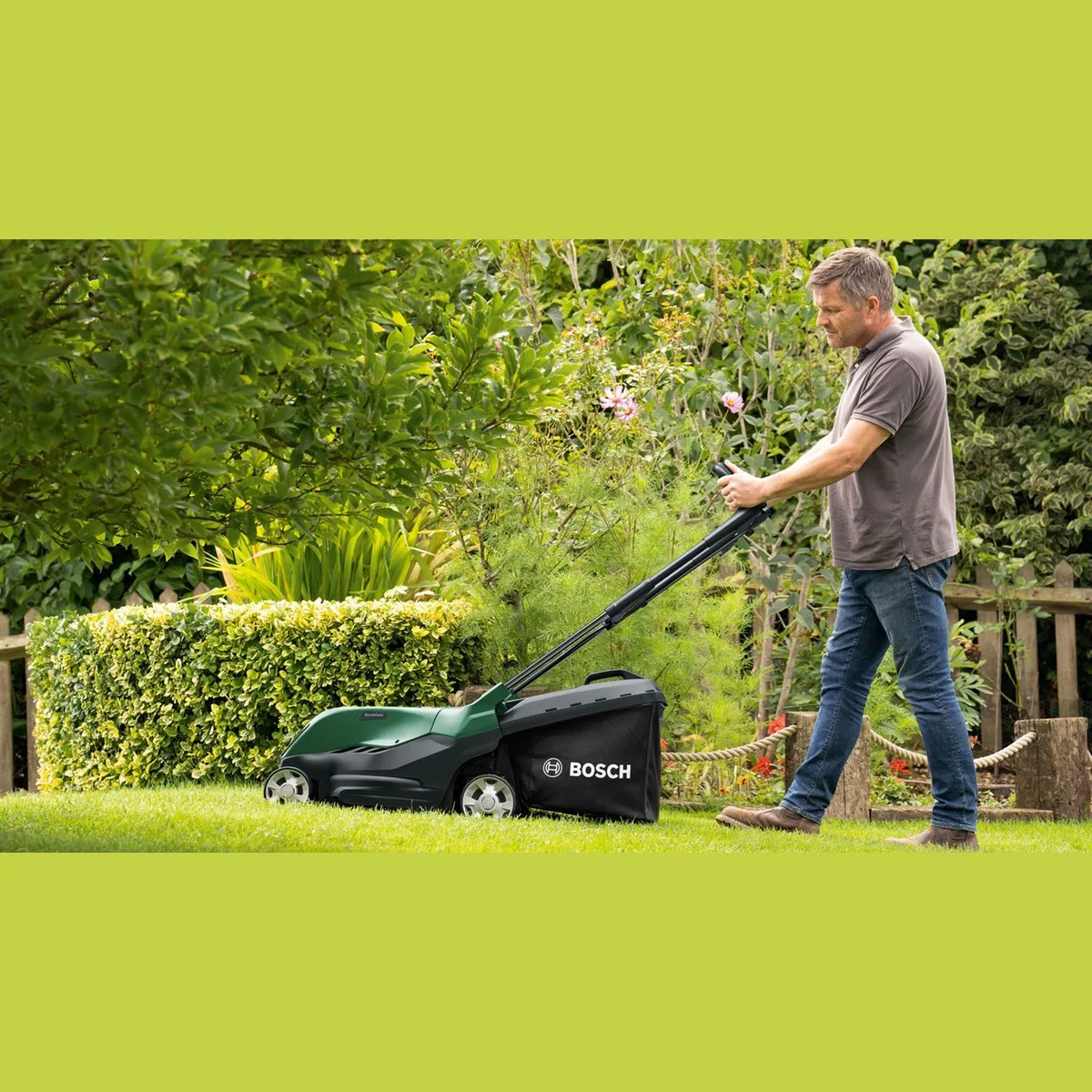 Bosch Home & Garden AdvancedRotak 36V-44-750, leiser Rasenmäher mit 44 cm Schnittbreite 2