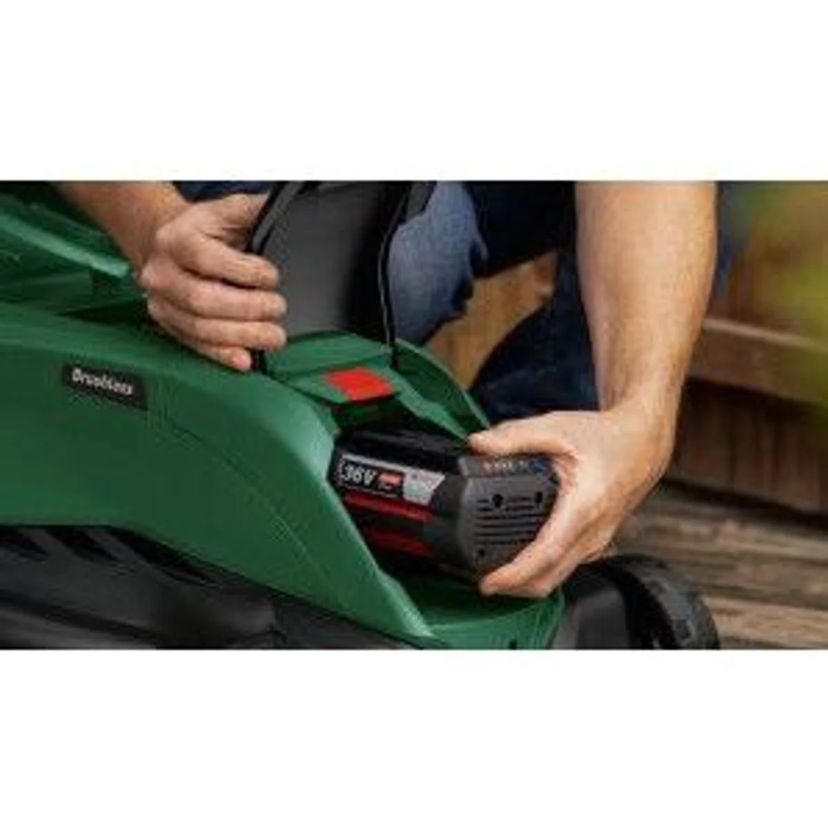 Bosch Advanced Rotak 36V-44-750 Rasenmäher, effiziente Schnitttechnik, ergonomisches Design, leistungsstarker Akku 3
