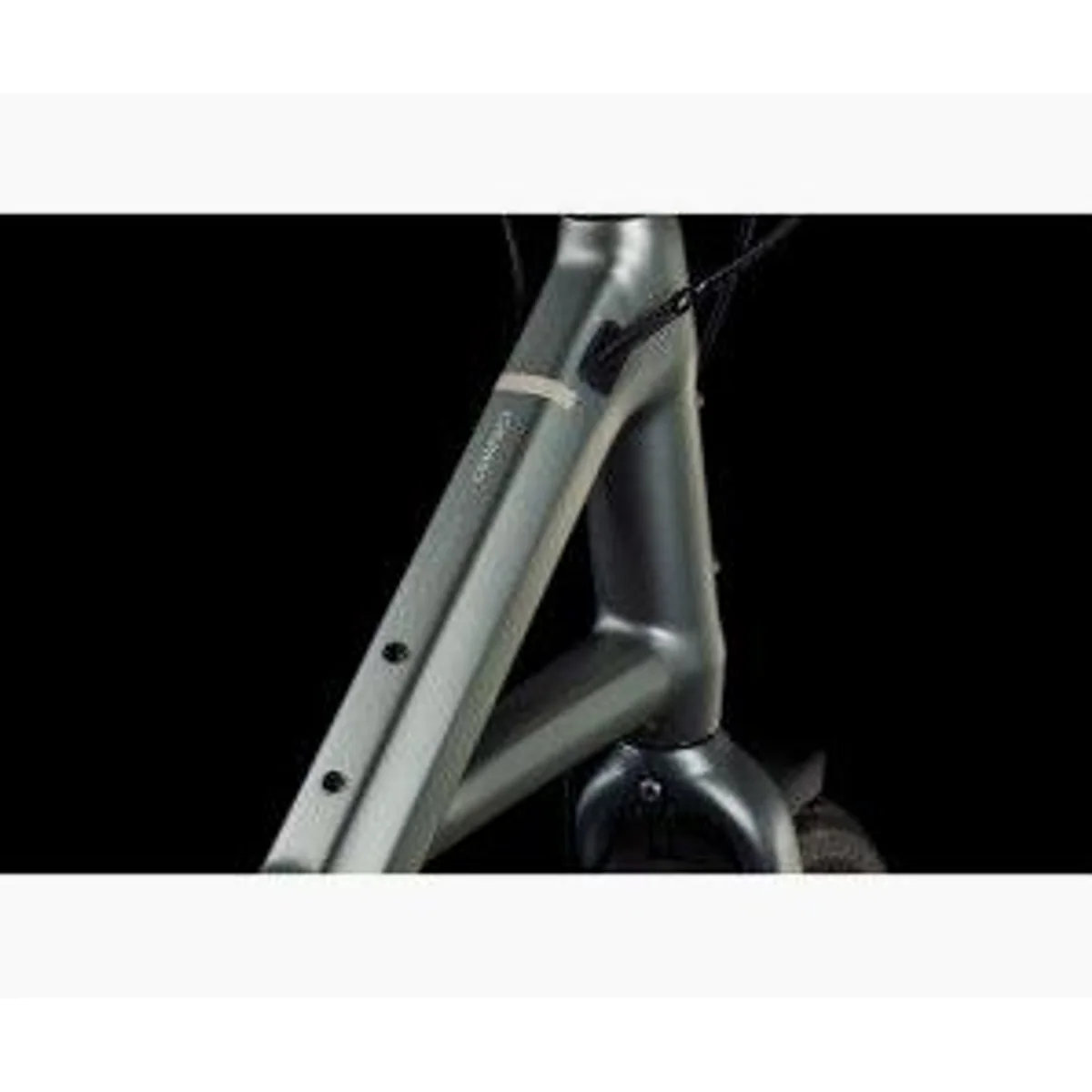 Cube Hybrid Comfort 500, leistungsstarker E-Bike-Motor, ergonomisches Design, hochwertige Komponenten 3