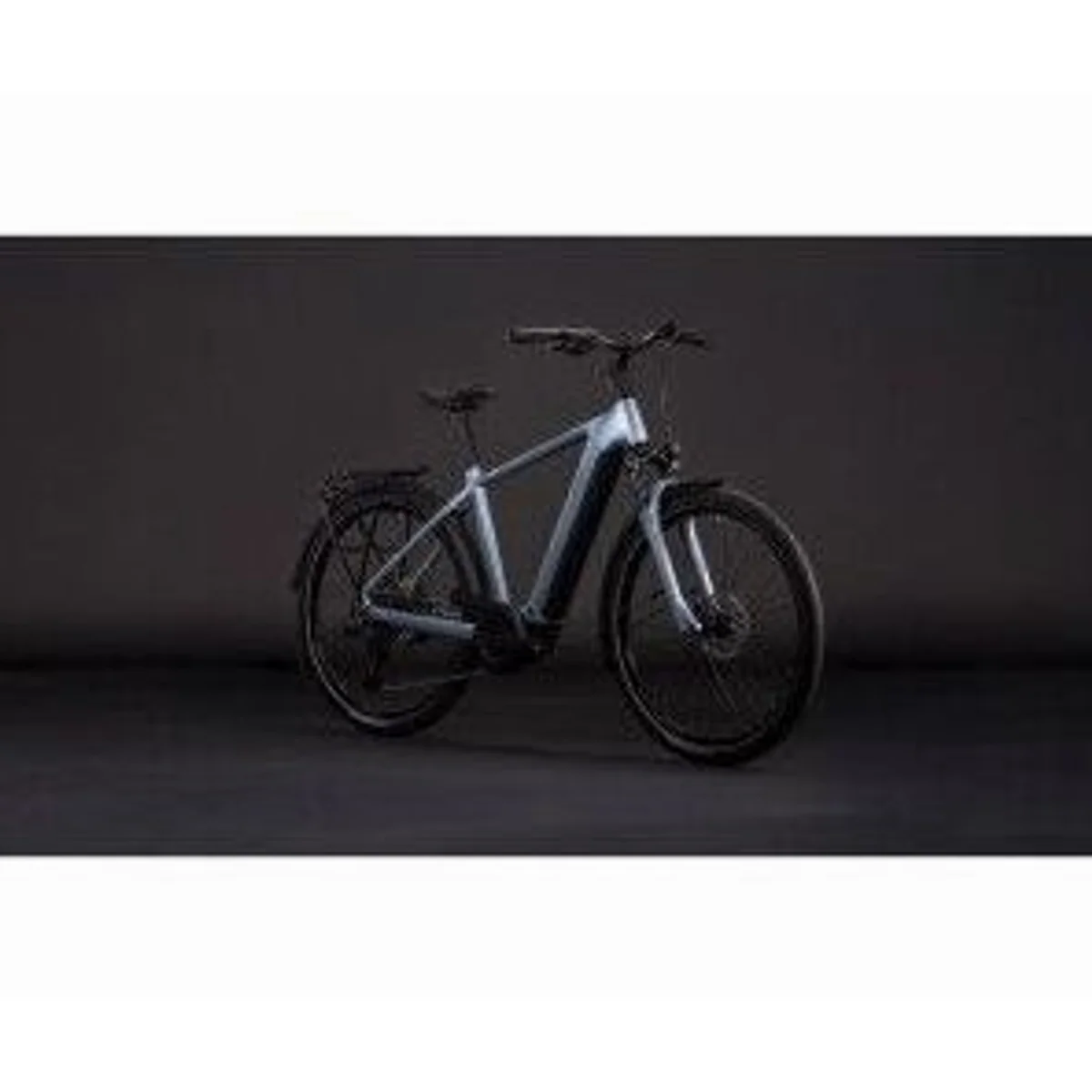 Cube Nuride Hybrid Pro 800, leistungsstarker E-Bike Antrieb, komfortable Geometrie, hochwertige Ausstattung 3