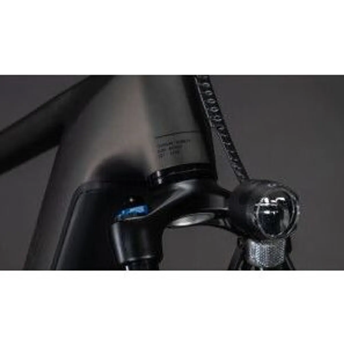 Cube Touring Hybrid Comfort SLX 800, leistungsstarker Antrieb, komfortable Geometrie, hochwertige Ausstattung 2