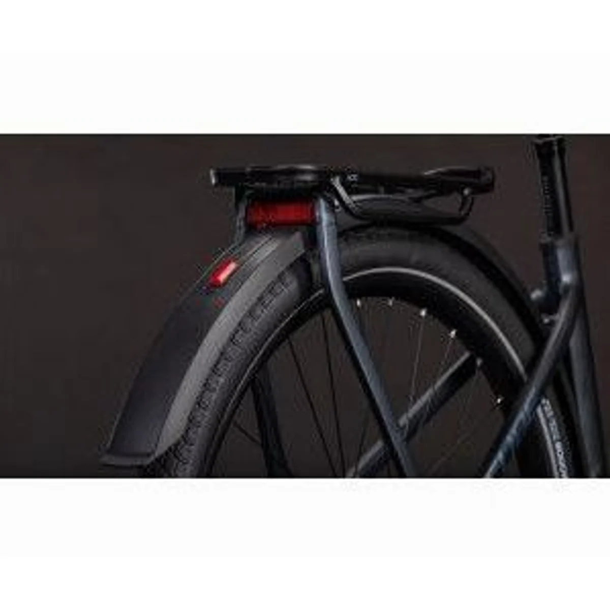 Cube Kathmandu Hybrid ONE 800, moderne E-Bike-Technologie, komfortable Geometrie, leistungsstarker Akku 5