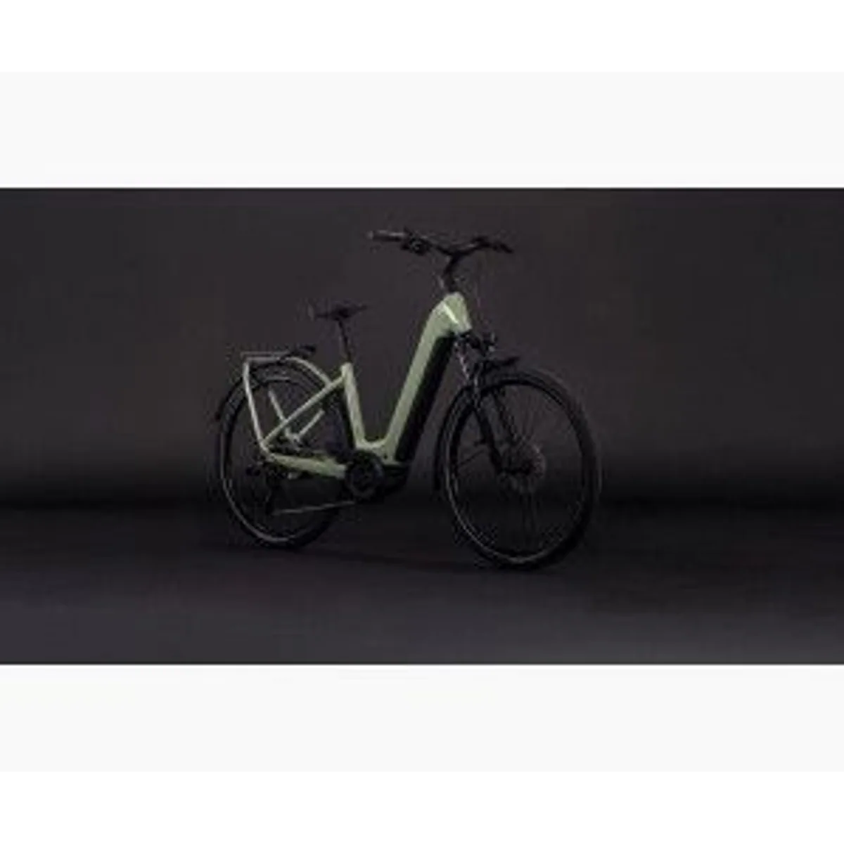 Cube Kathmandu Hybrid ONE 800, leistungsstarker E-Bike-Antrieb, komfortable Geometrie, hochwertige Komponenten 2