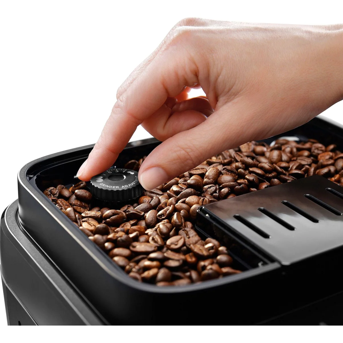 De'Longhi Magnifica Evo ECAM290.51.B, vielseitige Kaffeezubereitung — Espresso, Latte Macchiato, individuelle Einstellungen 4