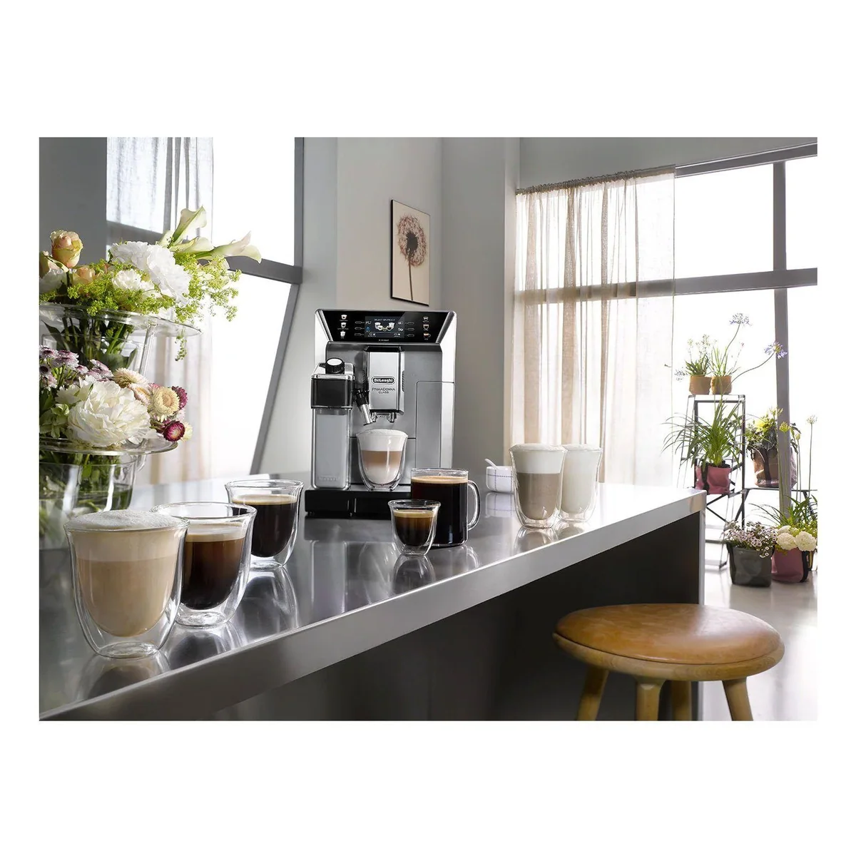De'Longhi ECAM 550.85.MS PrimaDonna Class, perfekter Milchschaum & intuitive Bedienung 3