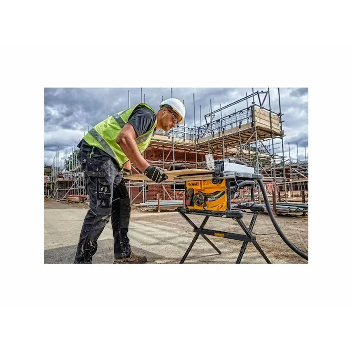 DeWalt Tischkreissäge 210 mm, kompakt, präzise, robust 3