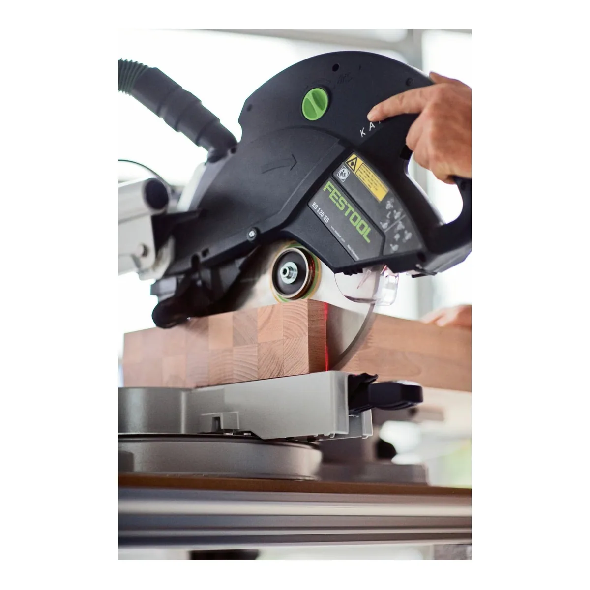 FESTOOL Kapp-Zugsäge KS 120 REB KAPEX, präzise Schnitte, Doppelsäulenführung, integrierter Doppellinienlaser 3