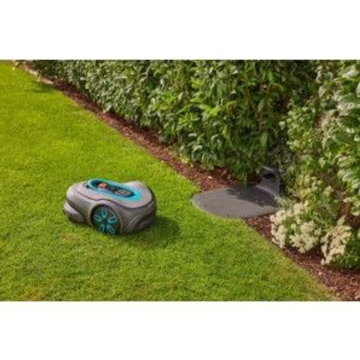 Gardena Mähroboter smart SILENO free Set, kabelloser Betrieb, für Flächen bis 800 m² 4