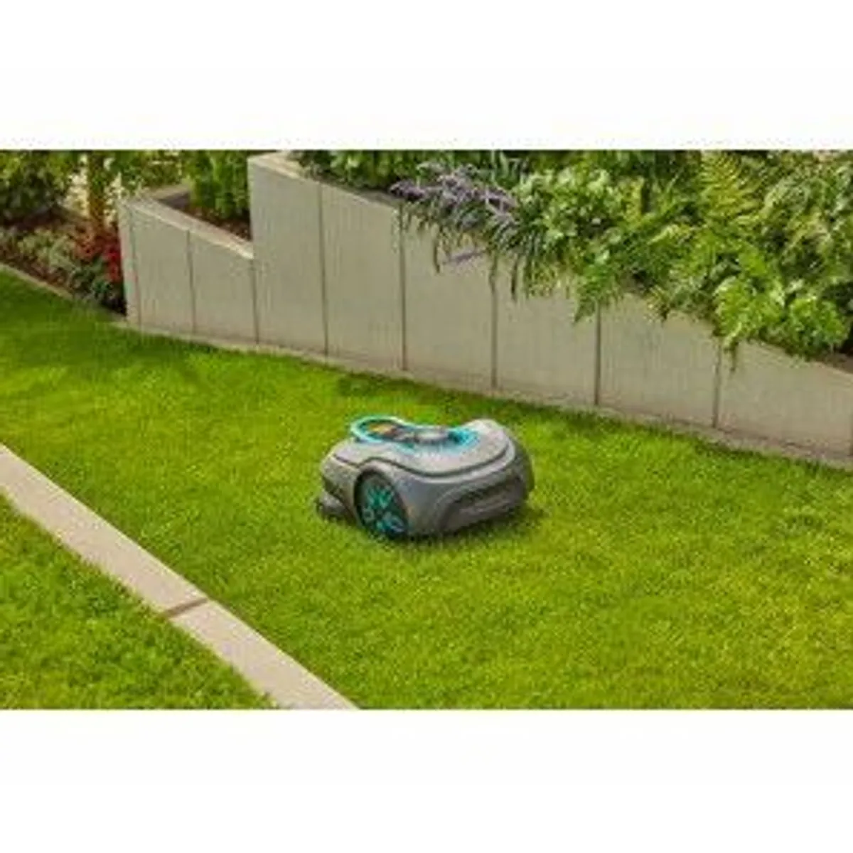 Gardena Smart SILENO free 1500, intelligente Steuerung, leise Betriebsweise, präzise Rasenkantenpflege 3