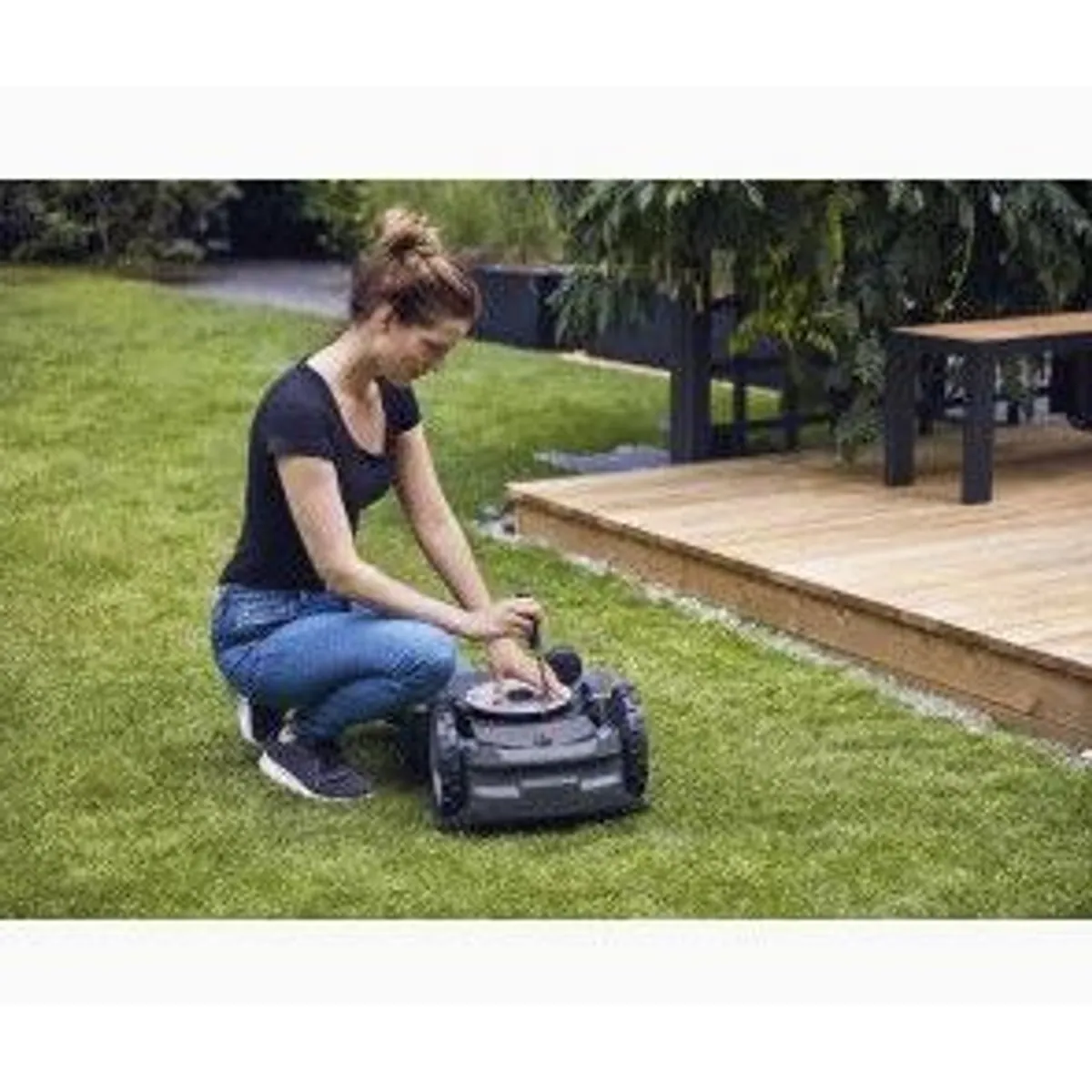 Husqvarna Automower 305, kompakt, intelligent, leise 5