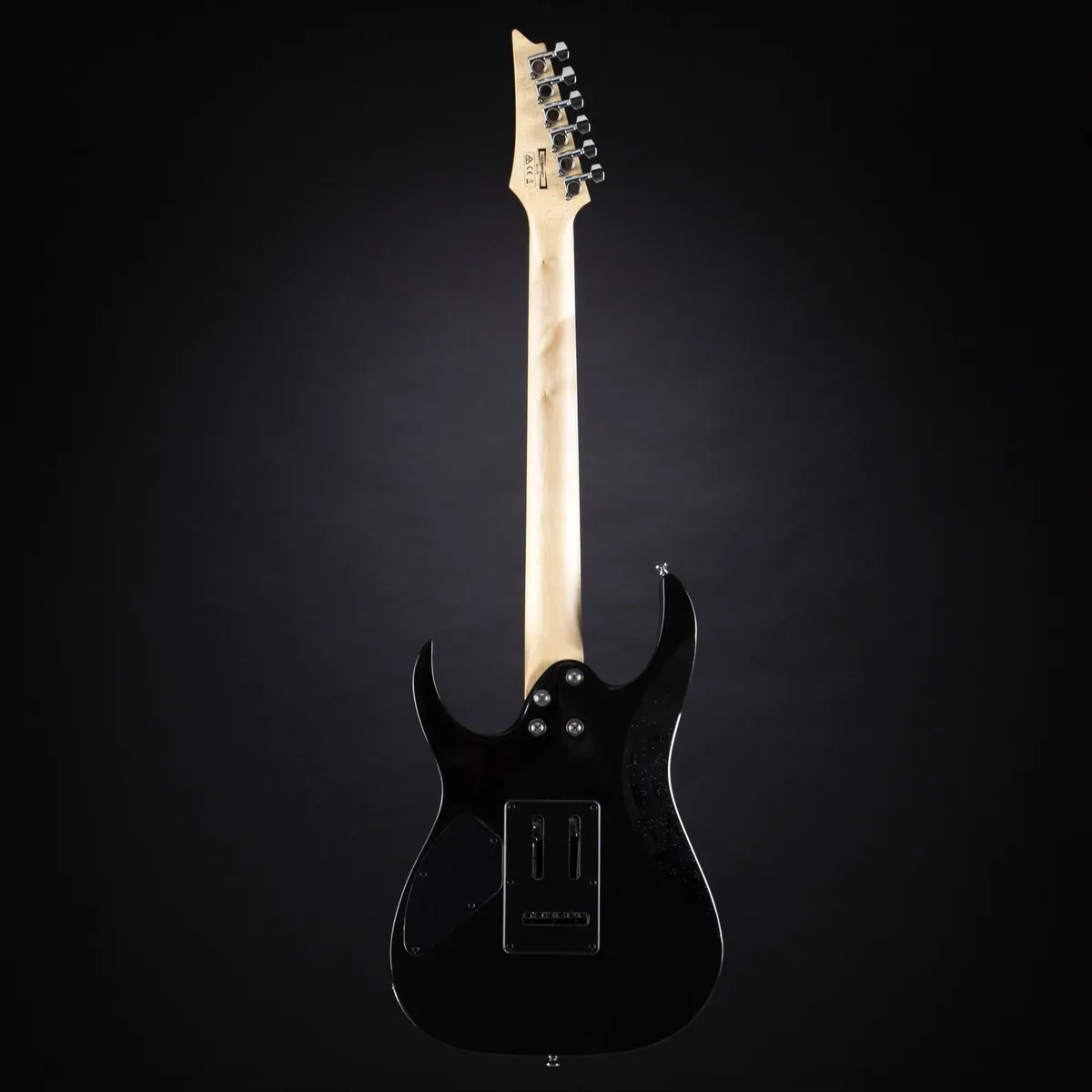 Ibanez Gio GRG170DX-BKN Black Night, vielseitige E-Gitarre mit H/S/H-Pickups 3