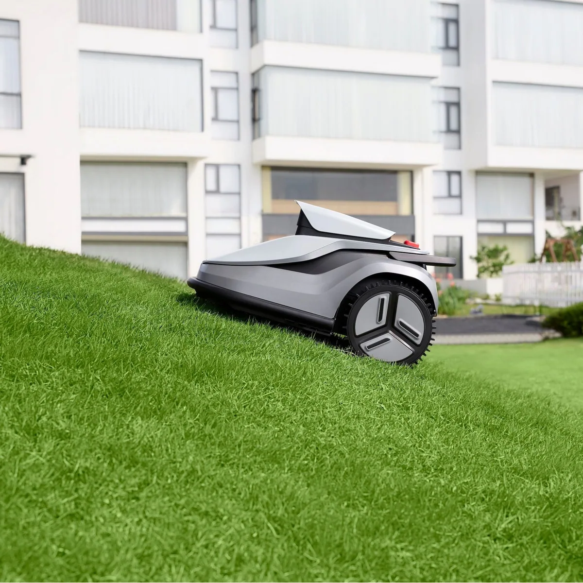 interpick Terramow V1000 Mähroboter, kabellose Rasenpflege, KI-gesteuerte Erkennung — bis 1200 m² 3