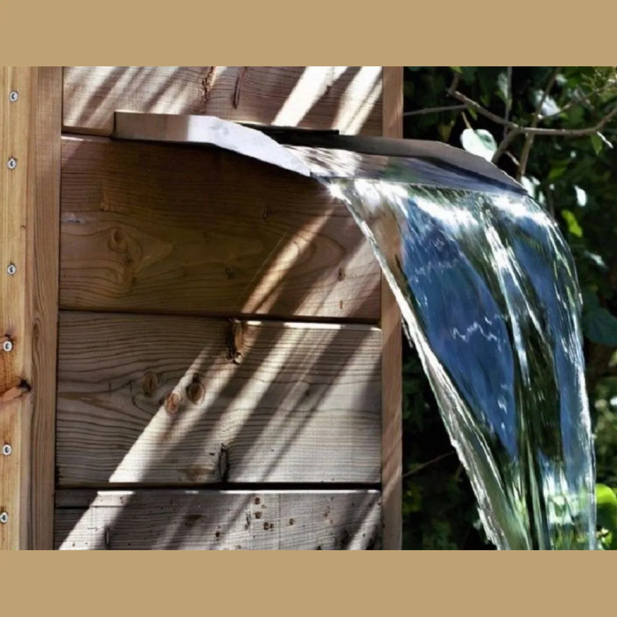 Jürgen Bocker Gartenambiente Wasserfall, Edelstahl matt mit LED-Beleuchtung — 45 cm Breite, 1-2 m Fallhöhe 2