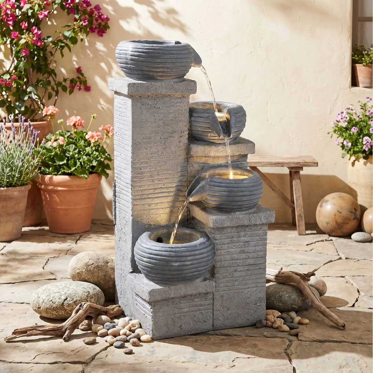 KOMFOTTEU Gartenbrunnen 4-stufig, LED-Beleuchtung, einstellbare Pumpe 2