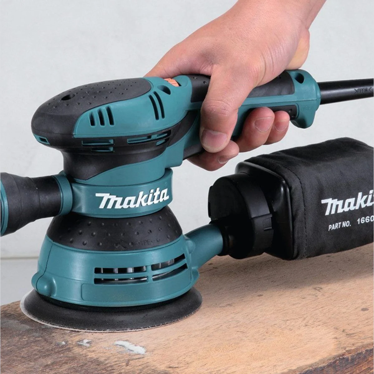 Makita BO5041J Exzenterschleifer, 12000 U/min, 300 W, 125 mm 2