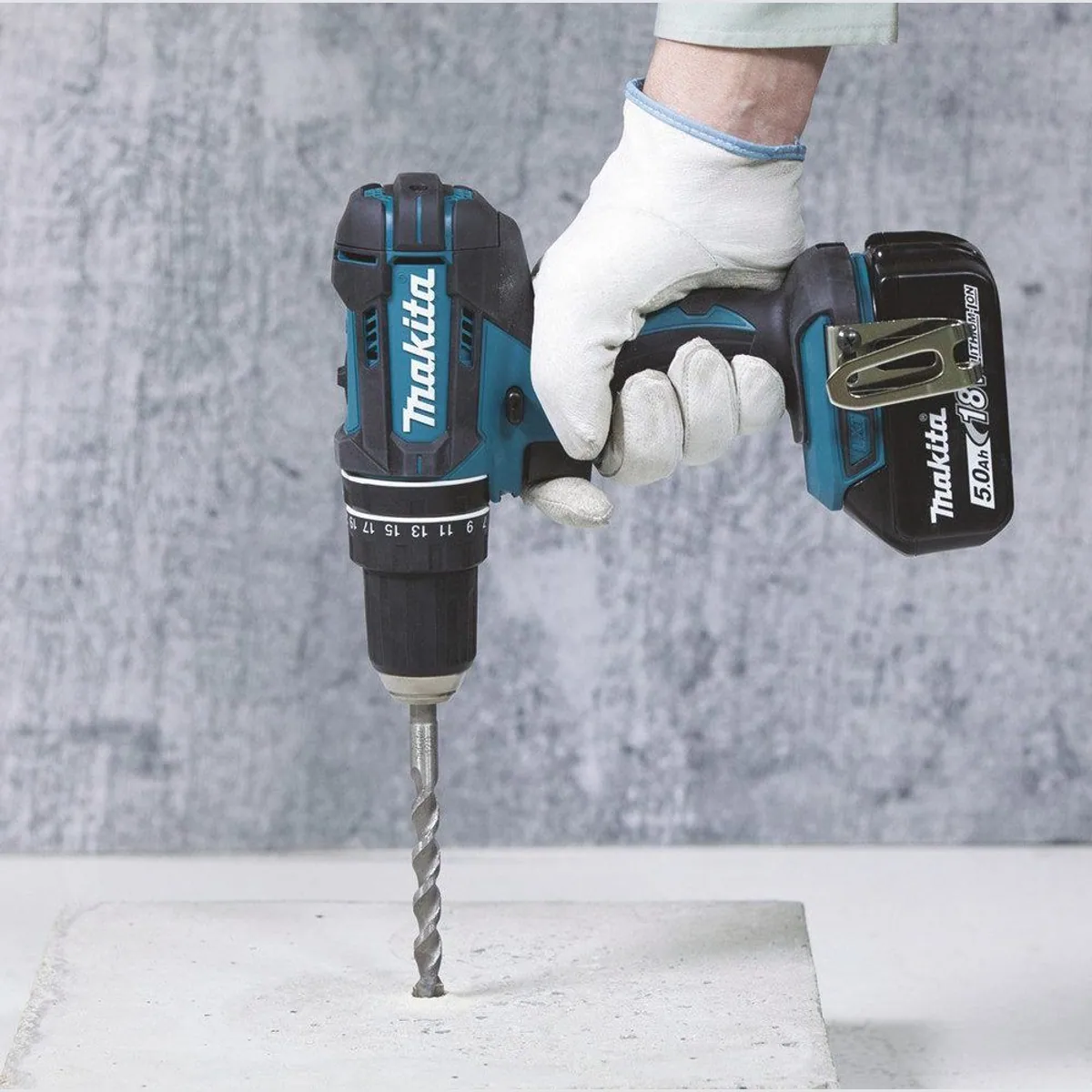 Makita DHP482RFX9 Akku-Schlagbohrschrauber, 62 Nm, 2-Gang-Getriebe, inkl. Zubehör und Koffer 2