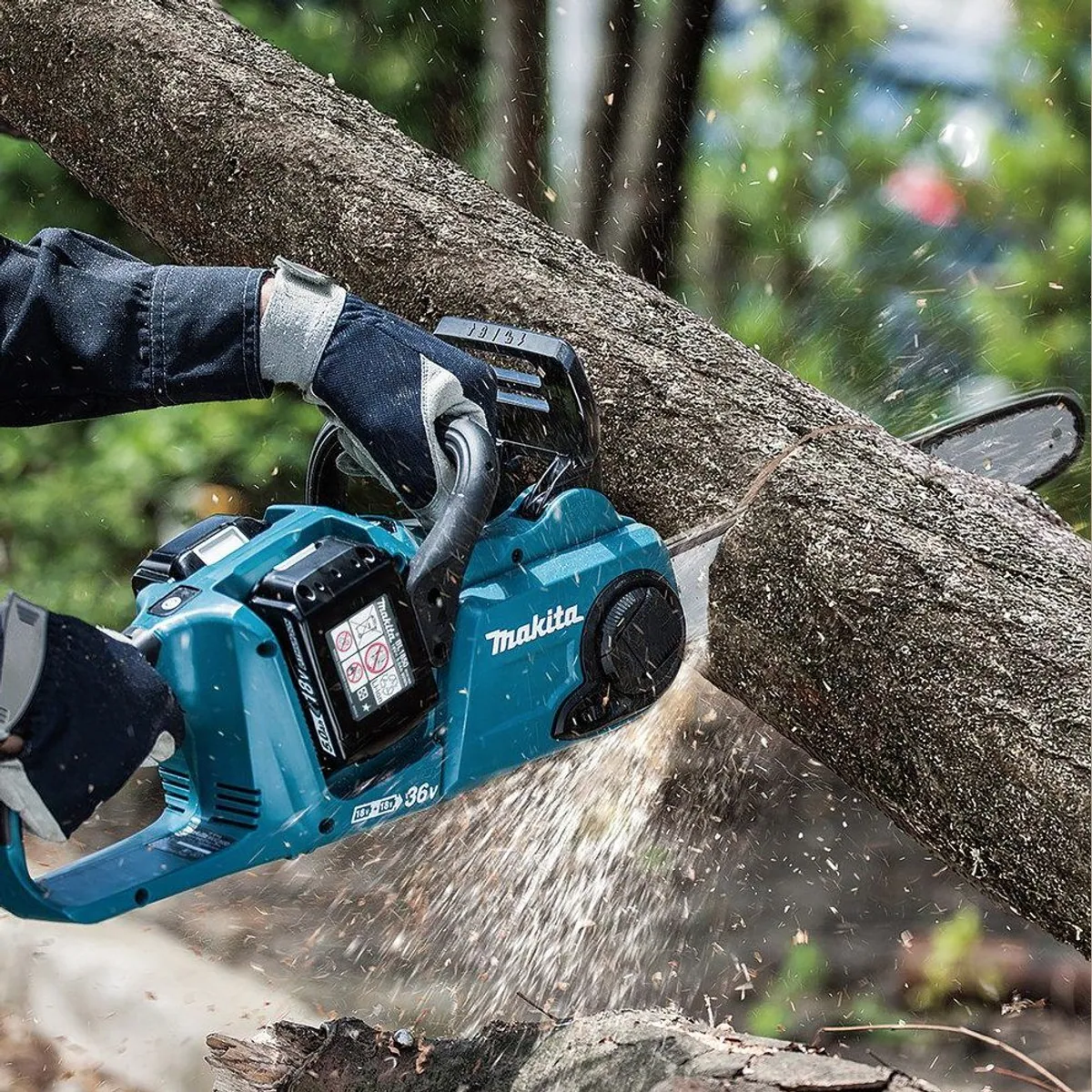 Makita DUC353Z Akku-Kettensäge, 35 cm Schwertlänge, 20 m/s Kettengeschwindigkeit 2