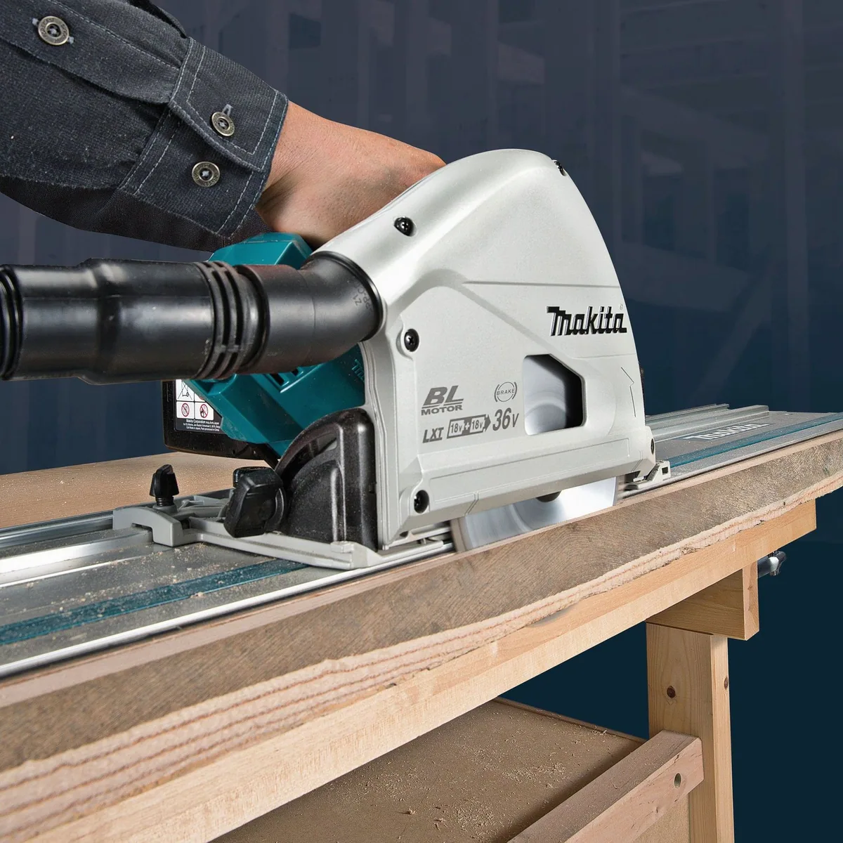 Makita DSP600ZJ Akku-Tauchsäge, 56 mm Schnitttiefe, leistungsstark und präzise 2