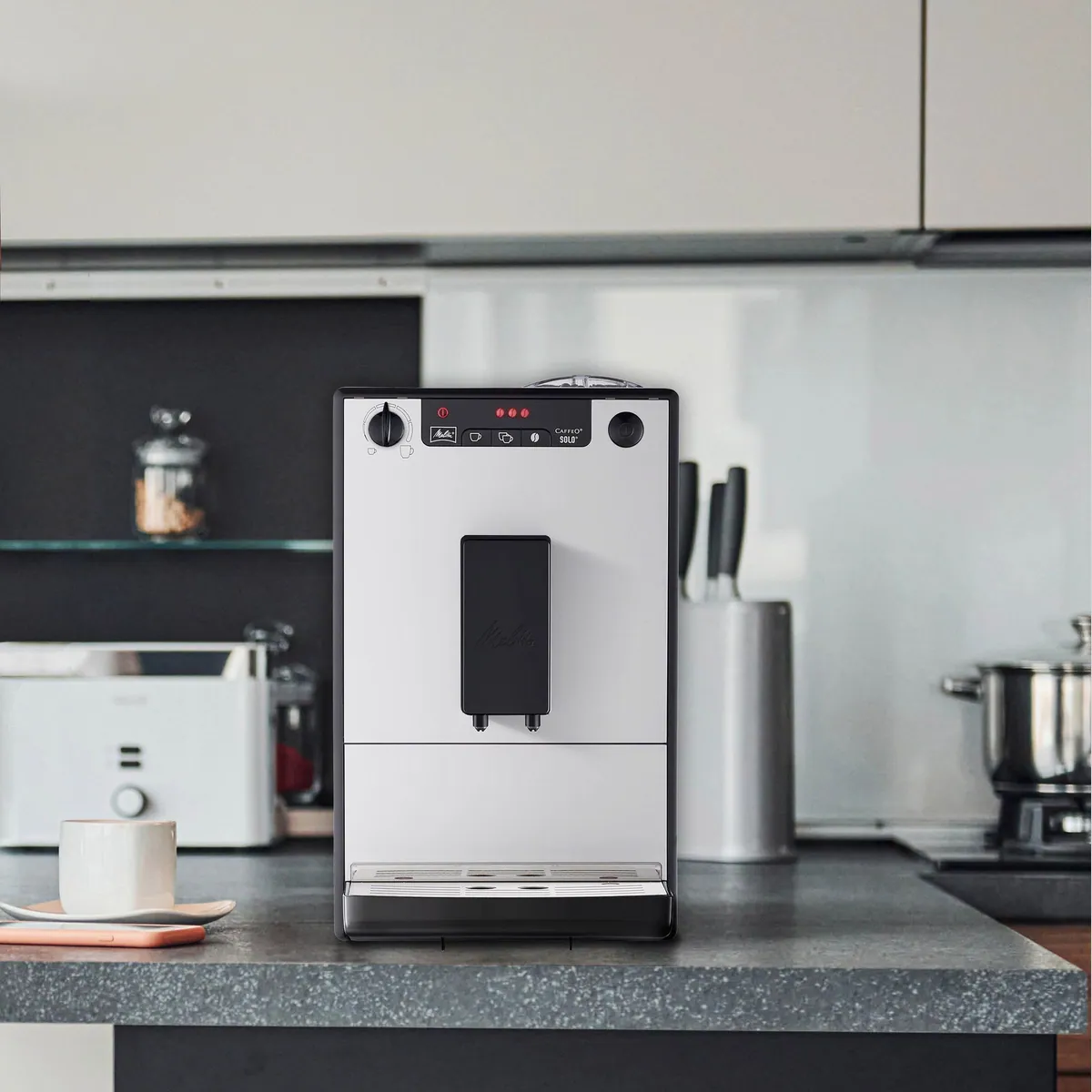 Melitta Kaffeevollautomat Solo 950-766, kompakte Bauweise, ideal für Café crème & Espresso 5