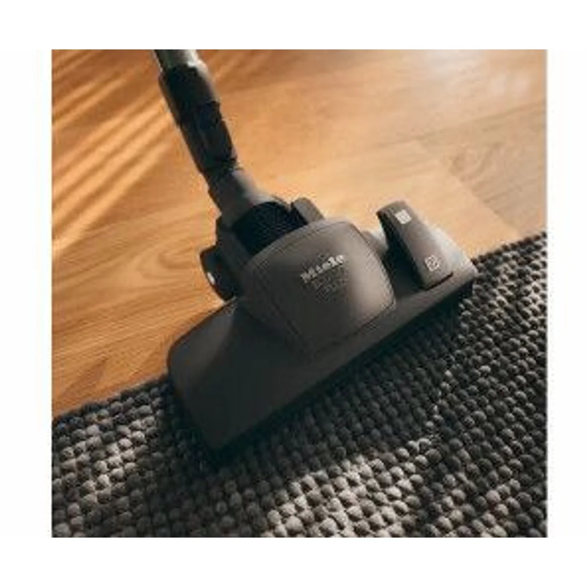 Miele Blizzard CX1 Red Mangorot, leistungsstark, beutellos, kompakt — max. 150 Zeichen 2