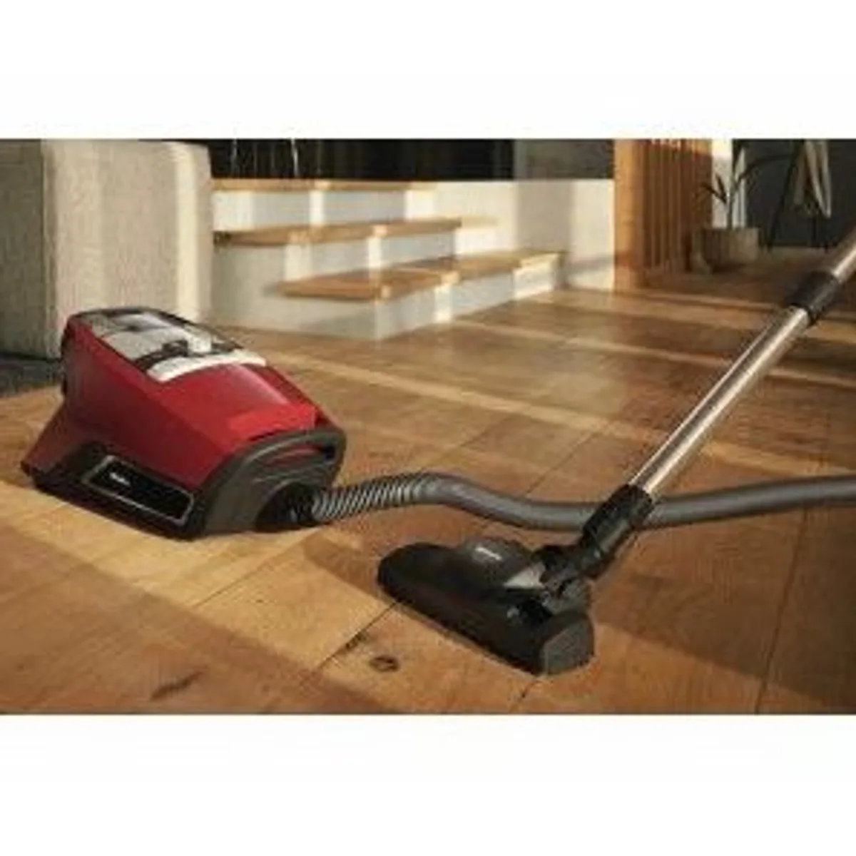 Miele Blizzard CX1 Red Mangorot, leistungsstark, beutellos, kompakt — max. 150 Zeichen 5