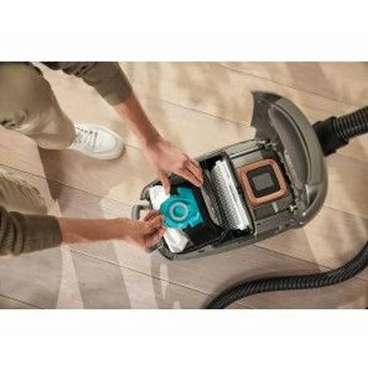 Miele Guard L1 Nordicblau, hohe Energieeffizienz, modernes Design, einfache Handhabung 2