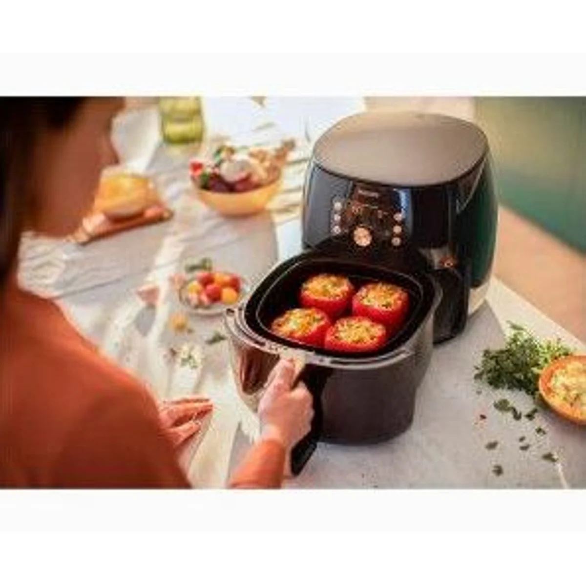 Philips HD9867/90 Airfryer, gesunde Frittiertechnologie, große Kapazität 4