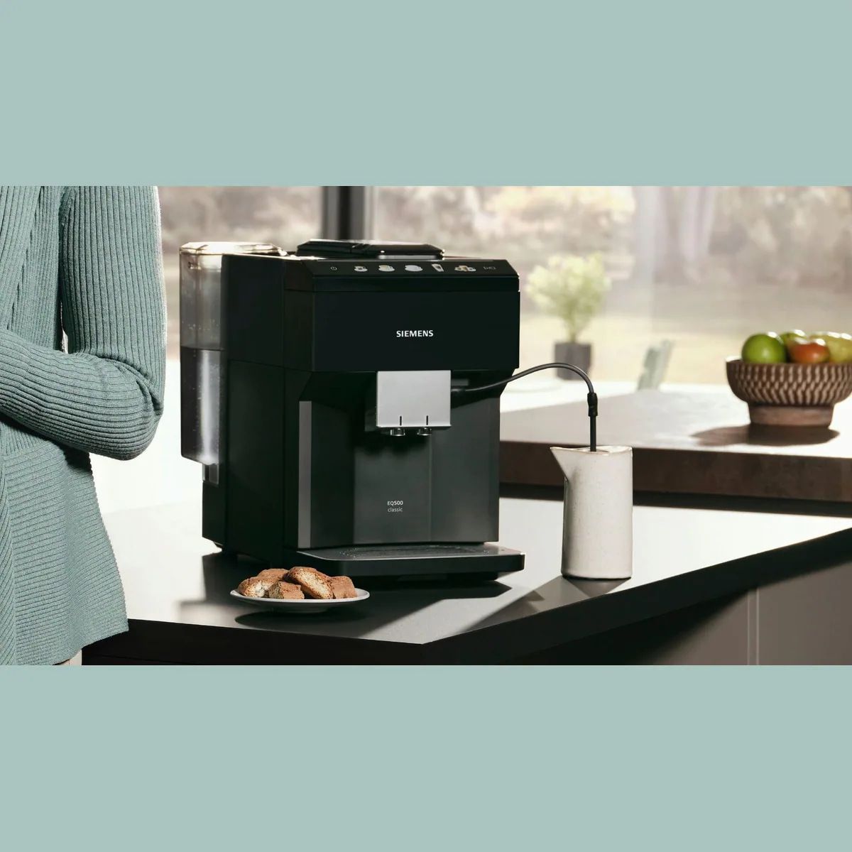 SIEMENS EQ500 Kaffeevollautomat, intuitive Bedienung, hohe Kaffeevielfalt — schwarz 5