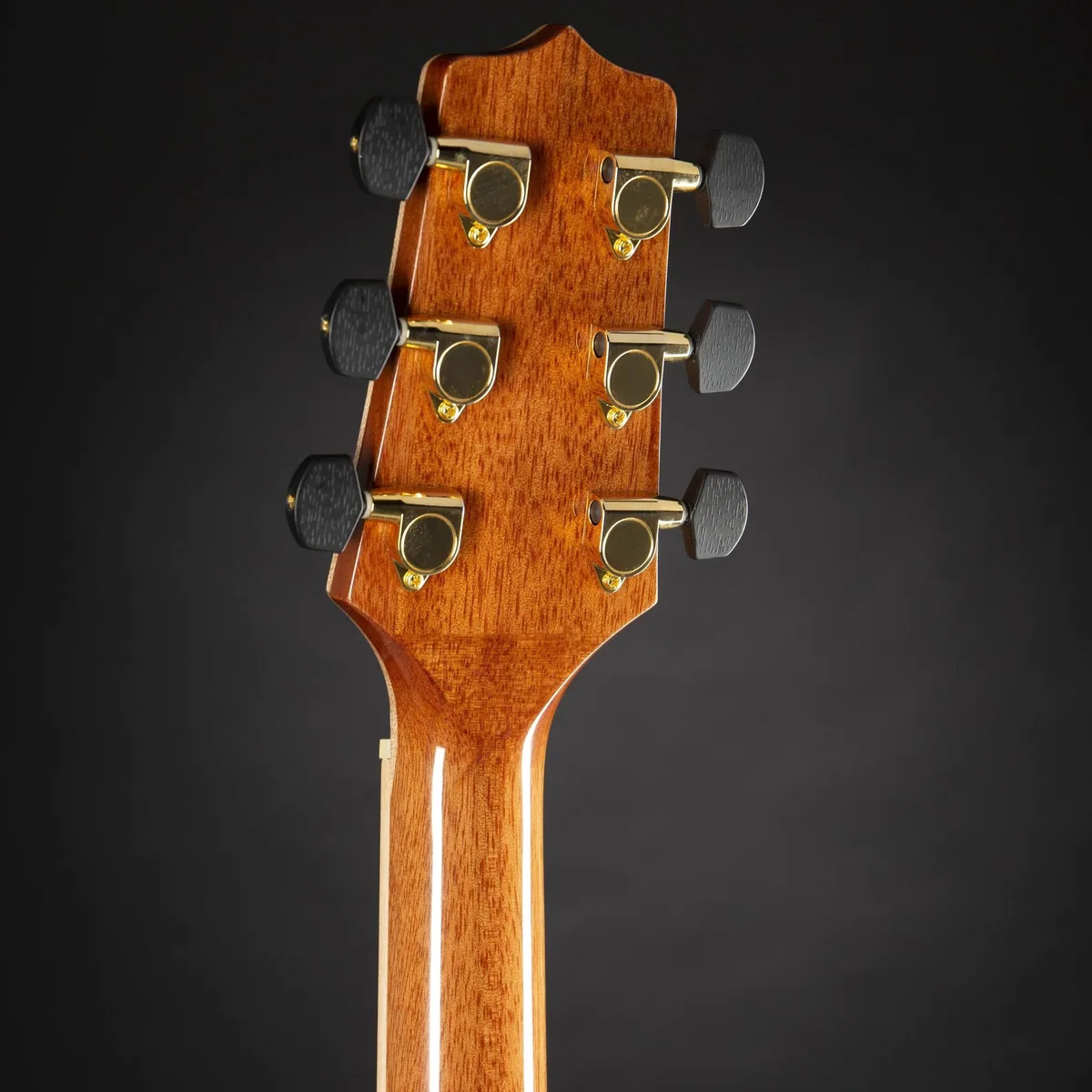 Takamine GD93CE-NAT Westerngitarre, massive Fichtendecke, Elektroakustisch, Cutaway 4