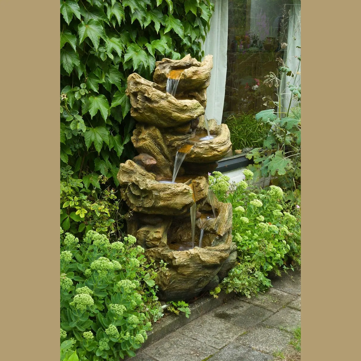 Ubbink Gartenbrunnen Sedona, elegantes Design, 77 cm Breite, sprudelndes Wasser